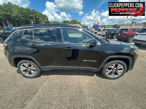 Used 2020 Jeep Compass Limited AWD/4WD image 4