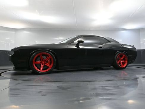 Used 2016 Dodge Challenger SRT Hellcat RWD image 70