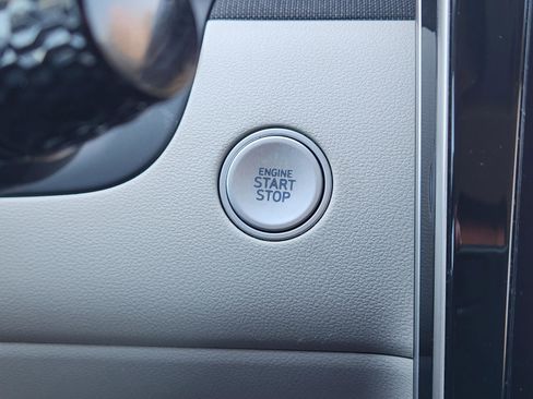 Used 2022 Hyundai Tucson Limited w/ Cargo Package image 15