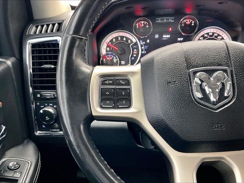 Used 2018 RAM 1500 Laramie AWD/4WD image 20