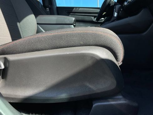 Certified 2025 Honda CR-V Sport image 30