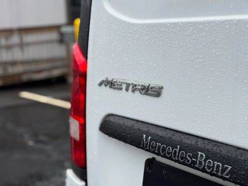 Used 2022 Mercedes-Benz Metris Long w/135  WB Van 3D image 9