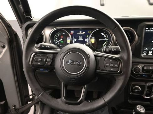 Used 2023 Jeep Wrangler Unlimited w/ Sun & Screen Package AWD/4WD image 12