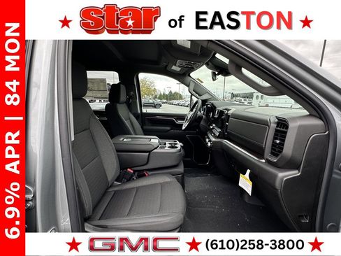 New 2026 GMC Sierra 2500 SLE w/ Preferred Package image 9