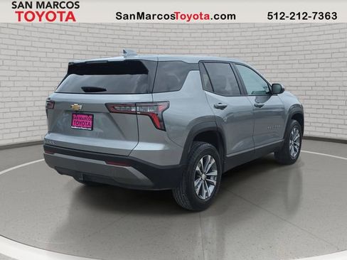 Used 2025 Chevrolet Equinox LT FWD image 6