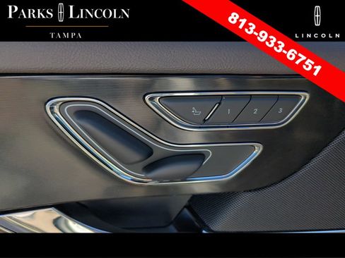 Certified 2022 Lincoln Corsair Reserve w/ Sport Package image 18