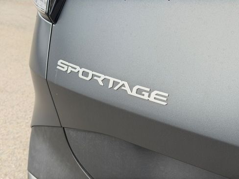 Used 2024 Kia Sportage X-Line AWD/4WD image 35