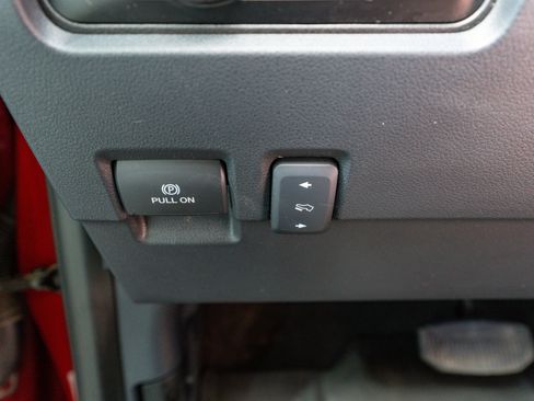 Used 2023 Ford F250 Lariat w/ Lariat Ultimate Package image 37