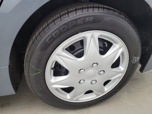 Used 2022 Toyota Corolla LE FWD image 31