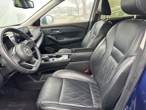 Used 2023 Nissan Rogue Platinum w/ Platinum Premium Package image 10