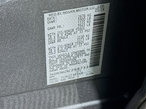 Used 2024 Nissan Pathfinder SV image 12