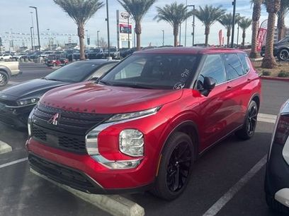 Used 2023 Mitsubishi Outlander SE Black Edition