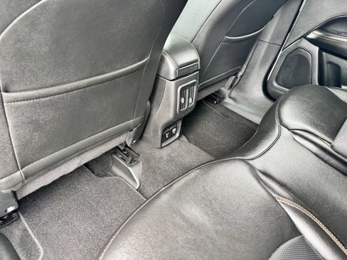Used 2019 Jeep Compass Limited AWD/4WD image 20