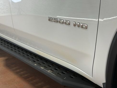 Used 2023 Chevrolet Silverado 2500 W/T w/ WT Fleet Convenience Package image 9