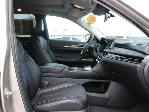 Used 2025 INFINITI QX60 Luxe AWD/4WD image 29
