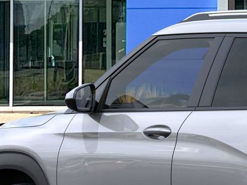 New 2026 Chevrolet TrailBlazer LT FWD image 36