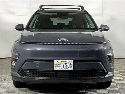 Used 2024 Hyundai Kona SEL FWD image 2