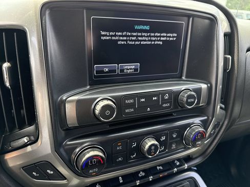 Used 2018 Chevrolet Silverado 1500 LT w/ True North Edition AWD/4WD image 26
