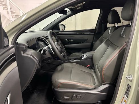Certified 2024 Hyundai Santa Cruz Limited AWD/4WD image 13