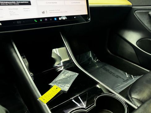 Used 2020 Tesla Model 3 Long Range image 26