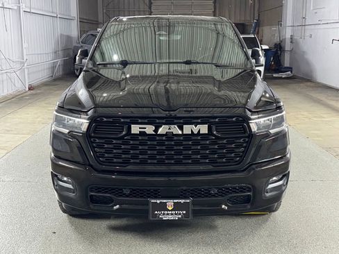 Used 2025 RAM 1500 Big Horn AWD/4WD image 3