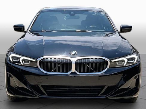 Used 2023 BMW 330i Sedan w/ Driving Assistance Package RWD image 4
