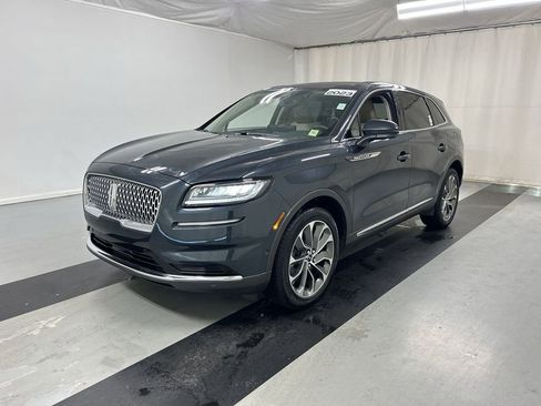 Used 2023 Lincoln Nautilus Reserve w/ Equipment Group 201A AWD/4WD image 5