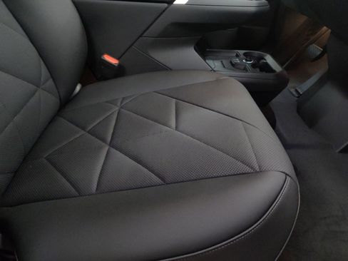 New 2026 BMW iX xDrive60 image 26