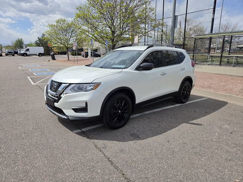 Used 2017 Nissan Rogue SV w/ Midnight Edition AWD/4WD image 2