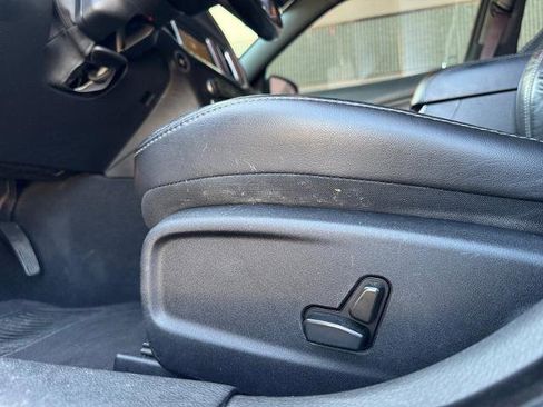 Used 2021 Dodge Charger SXT w/ Leather Interior Group RWD image 18