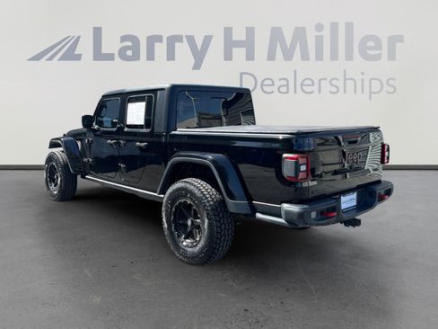 Used 2022 Jeep Gladiator Rubicon w/ LED Lighting Group AWD/4WD image 3