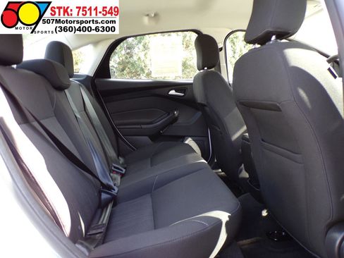 Used 2017 Ford Focus SE image 19