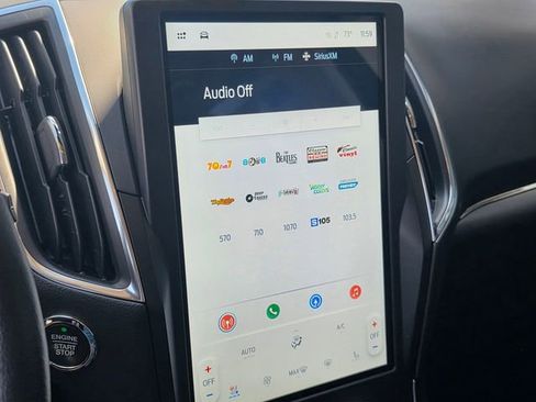 Used 2023 Ford Edge Titanium w/ Equipment Group 301A image 18