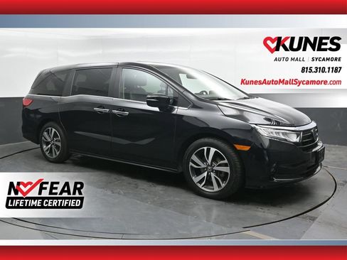 Used 2024 Honda Odyssey Touring image 1