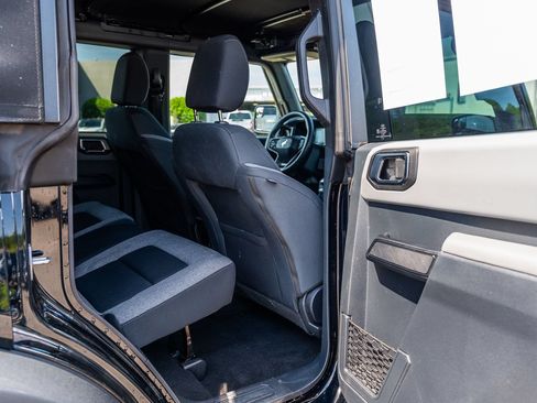 Certified 2022 Ford Bronco Big Bend AWD/4WD image 13