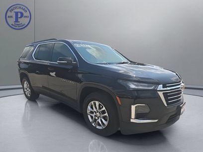 Used 2024 Chevrolet Traverse LT