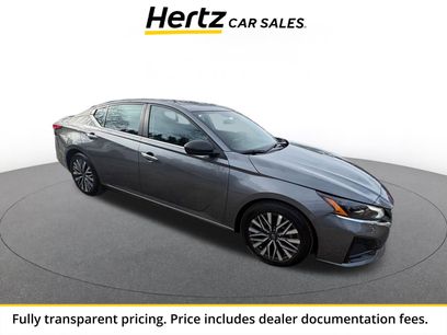Used 2025 Nissan Altima 2.5 SV