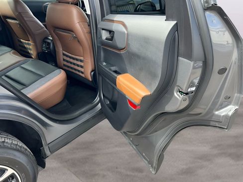 Used 2022 Ford Bronco Sport Outer Banks w/ Tech Package image 19