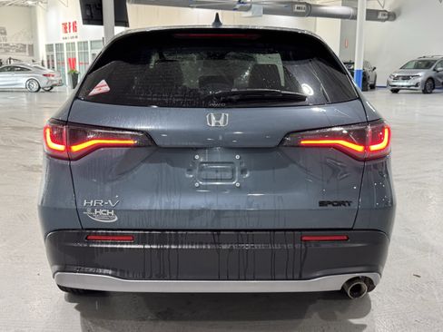 Used 2025 Honda HR-V Sport image 15