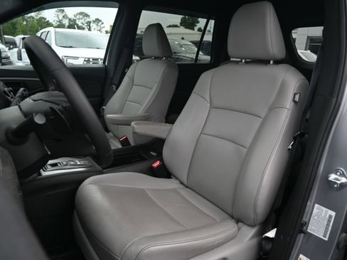 Used 2022 Honda Passport EX-L image 12