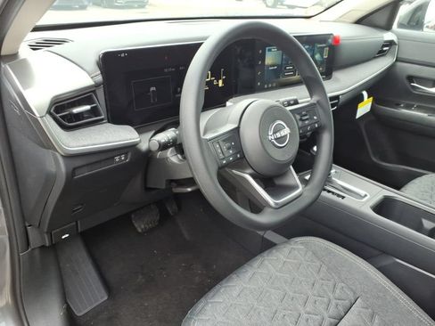New 2026 Nissan Kicks SV w/ SV Premium Package AWD/4WD image 17