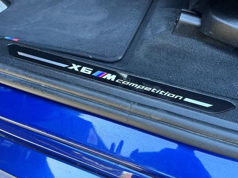 Used 2020 BMW X6 M Competition w/ Executive Package image 15