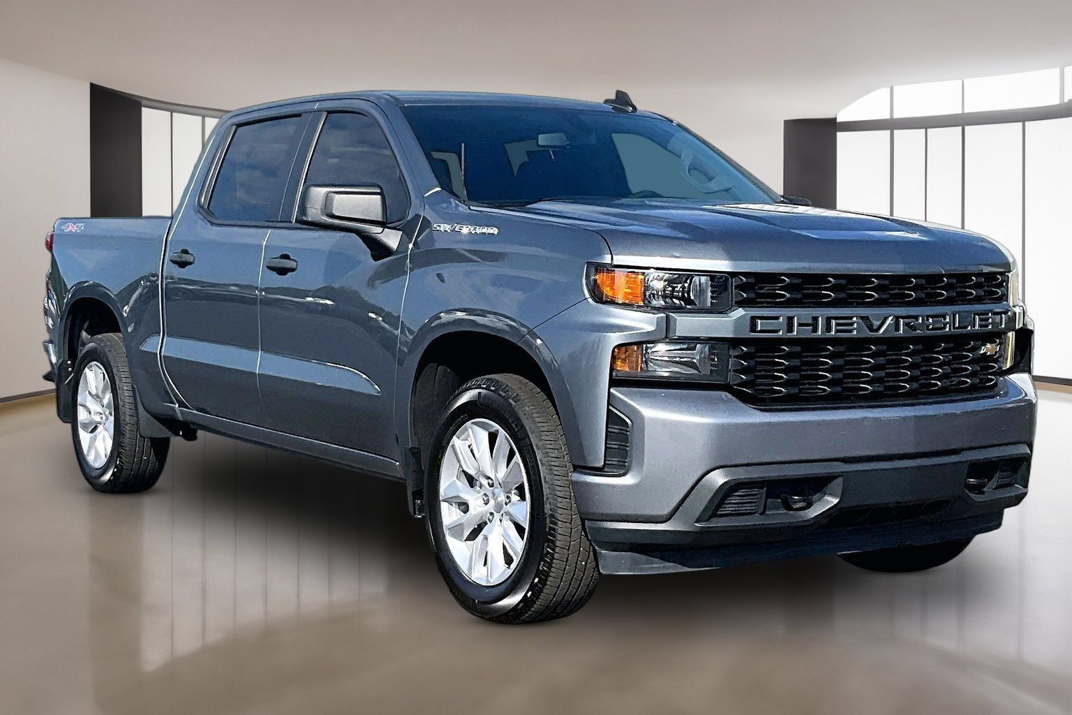 Used 2021 Chevrolet Silverado 1500 Custom AWD/4WD image 1