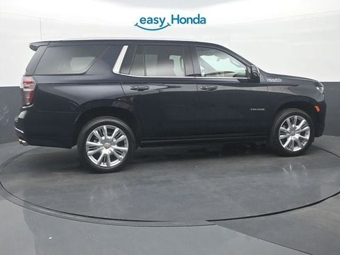 Used 2023 Chevrolet Tahoe High Country w/ Premium Package AWD/4WD image 8