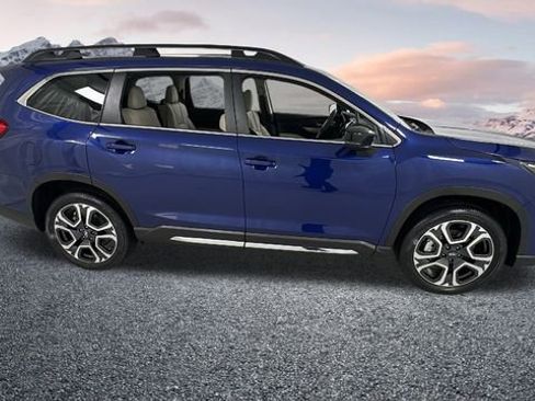New 2026 Subaru Ascent Limited image 2