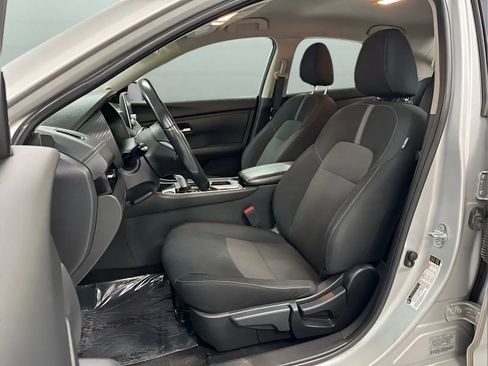 Used 2022 Nissan Sentra SV FWD image 10