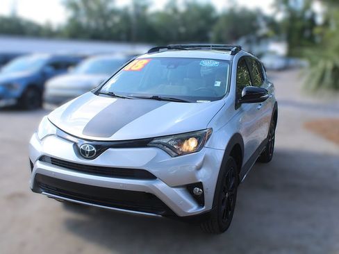 Used 2018 Toyota RAV4 Adventure FWD image 17