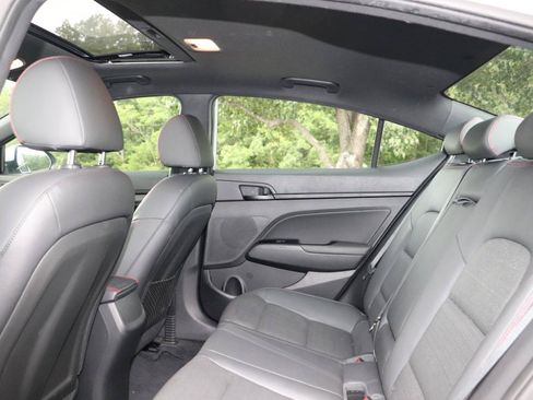 Used 2018 Hyundai Elantra Sport FWD image 23