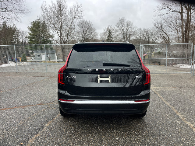 Used 2026 Volvo XC90 B6 Ultra w/ Protection Package AWD/4WD image 3