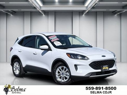 Used 2021 Ford Escape SE FWD image 1